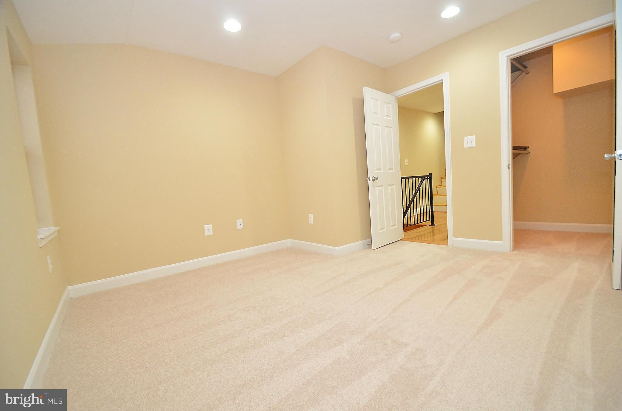 FELLS POINT HISTORIC DISTRICT - Residential