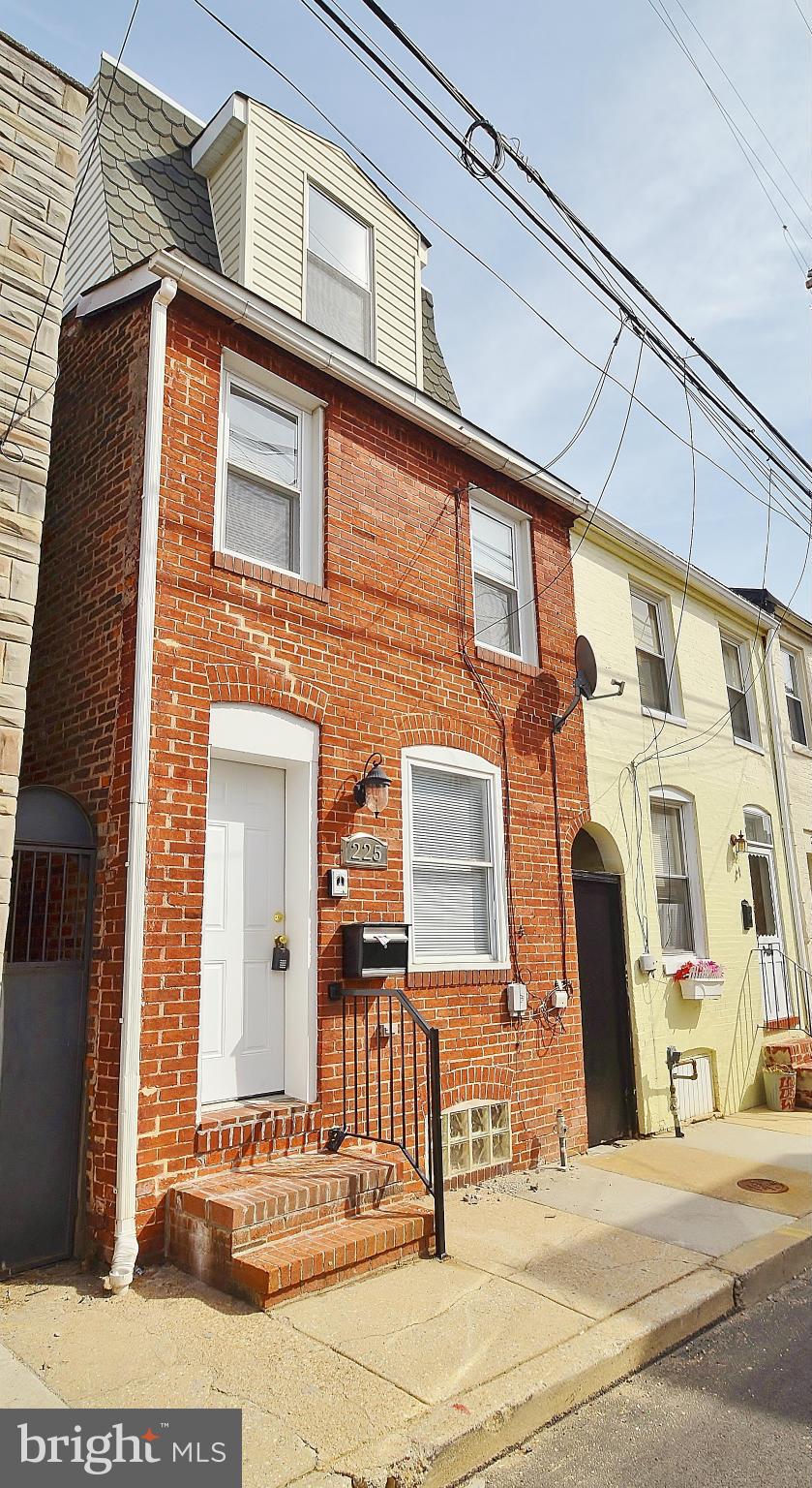 FELLS POINT HISTORIC DISTRICT - Residential