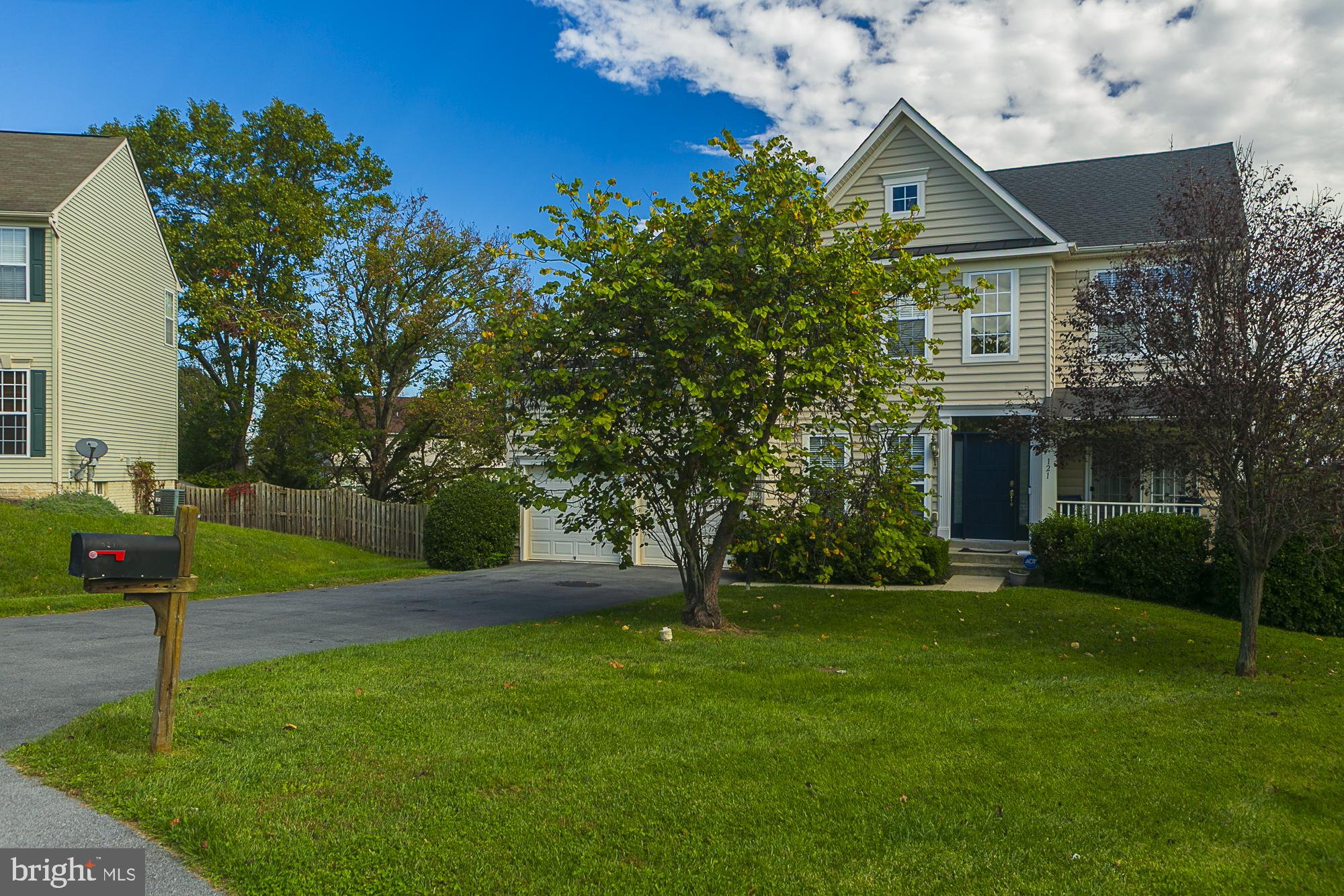 121 GLORY RIDGE PLACE