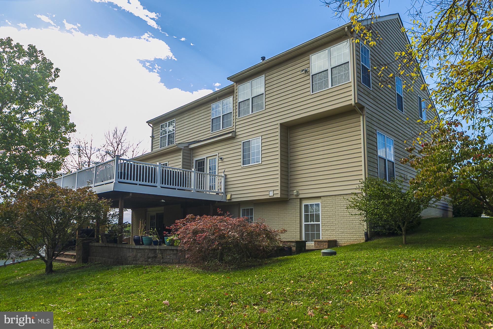 121 GLORY RIDGE PLACE