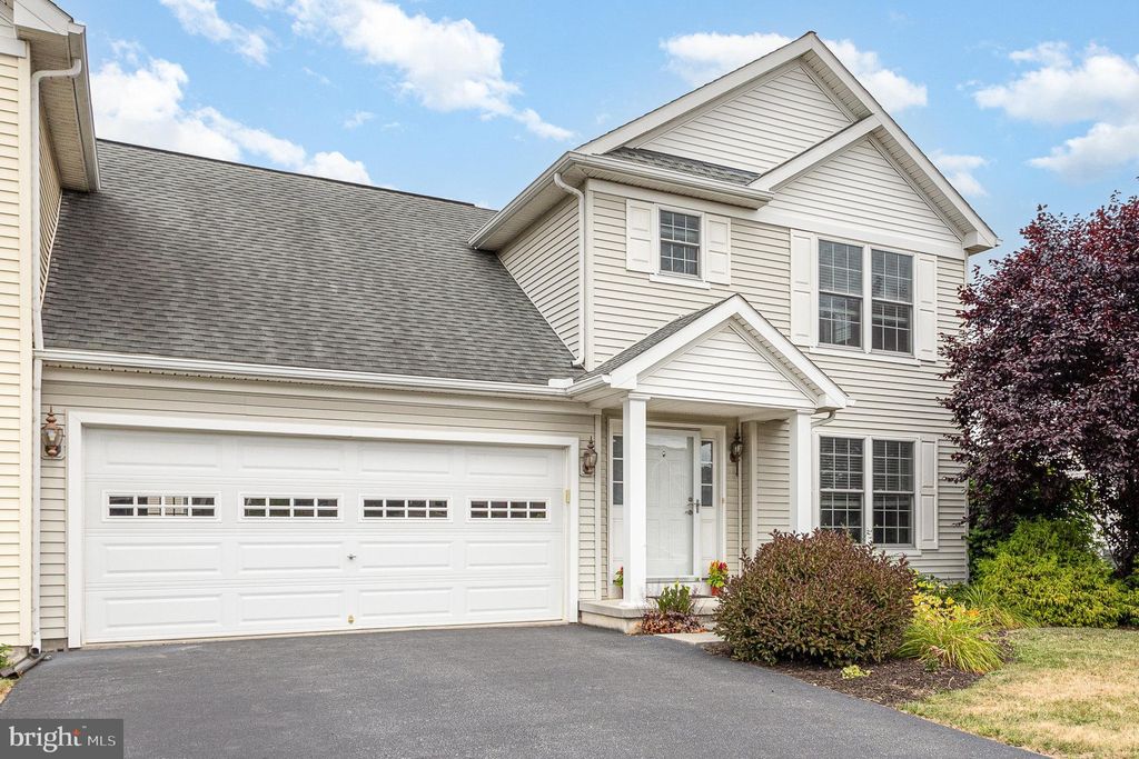 Photo of 5133 Summerfield Drive, Mount Joy, PA 17552 (MLS # PALA2053208)