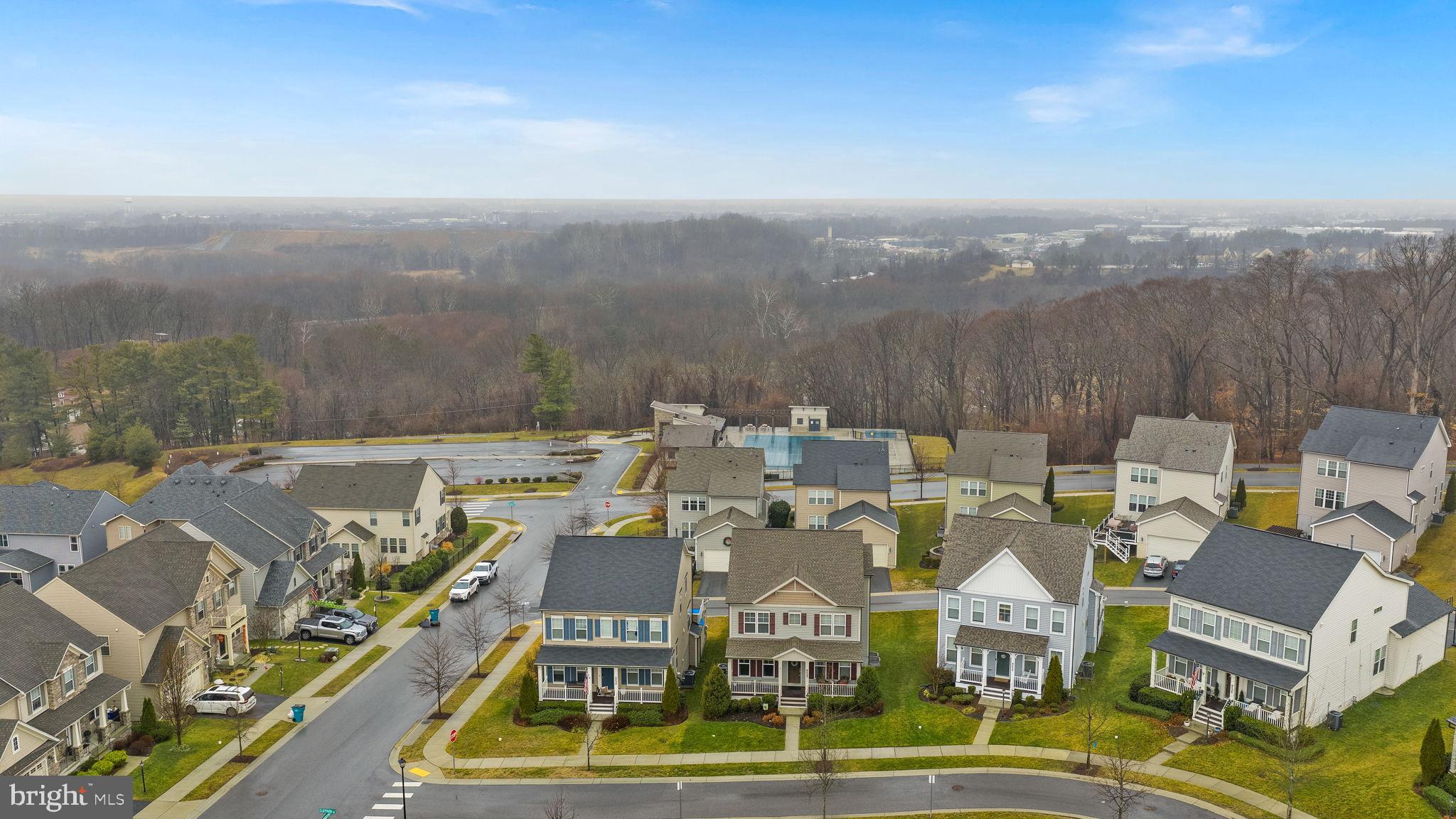 TALLYN RIDGE - Residential