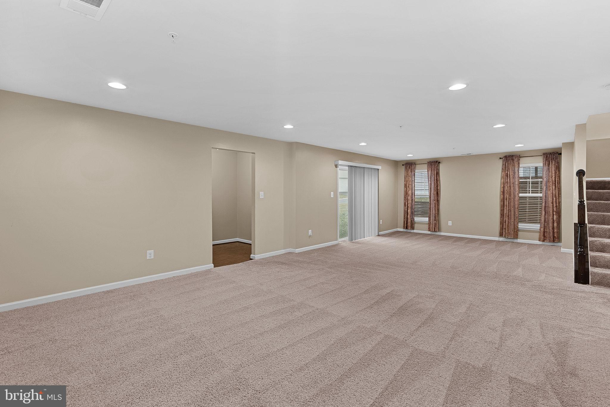 TALLYN RIDGE - Residential