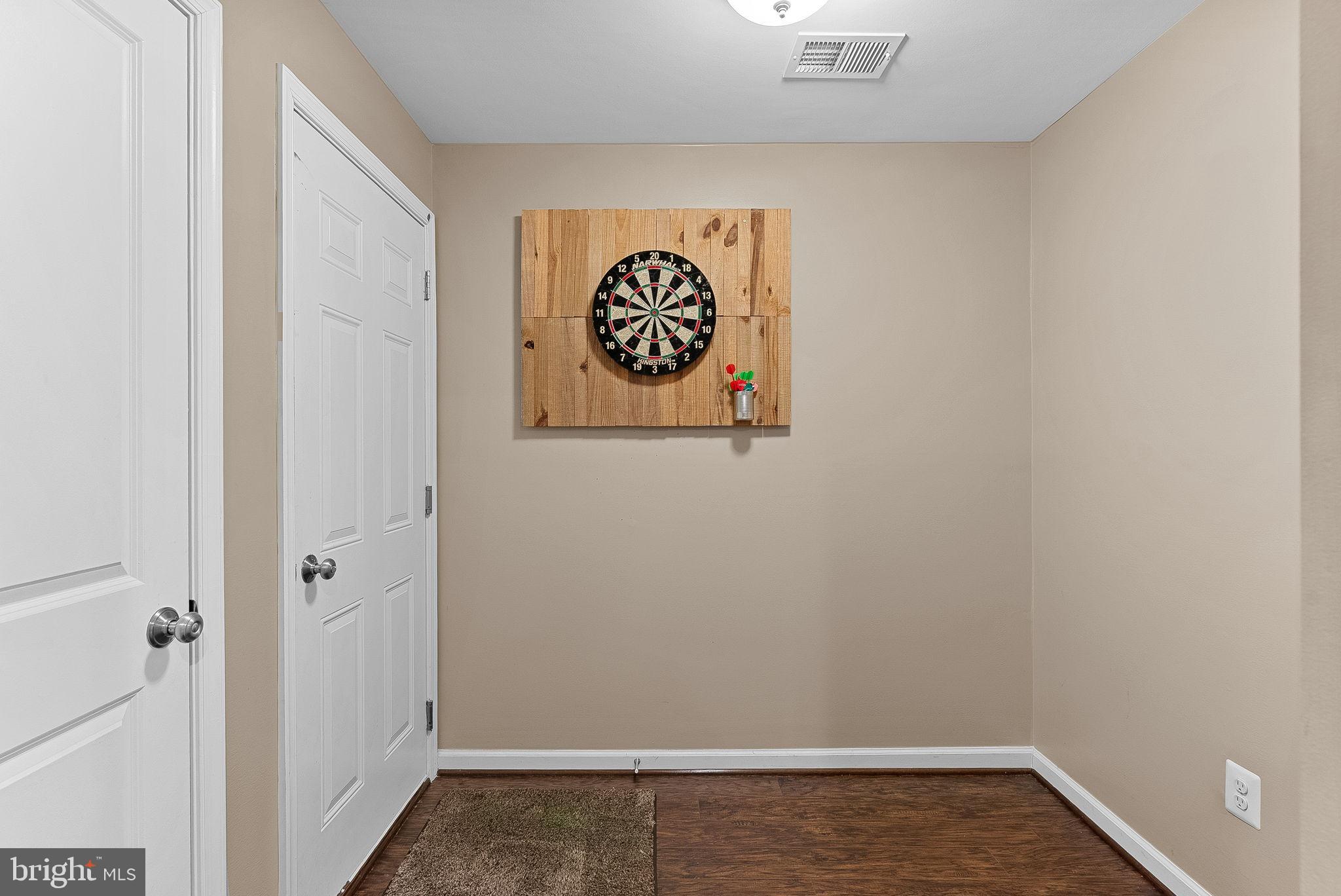 TALLYN RIDGE - Residential