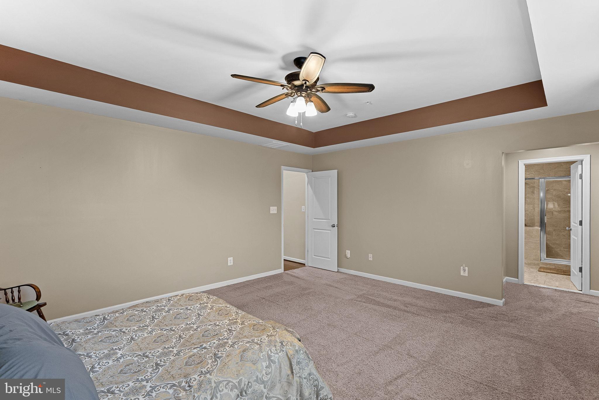 TALLYN RIDGE - Residential