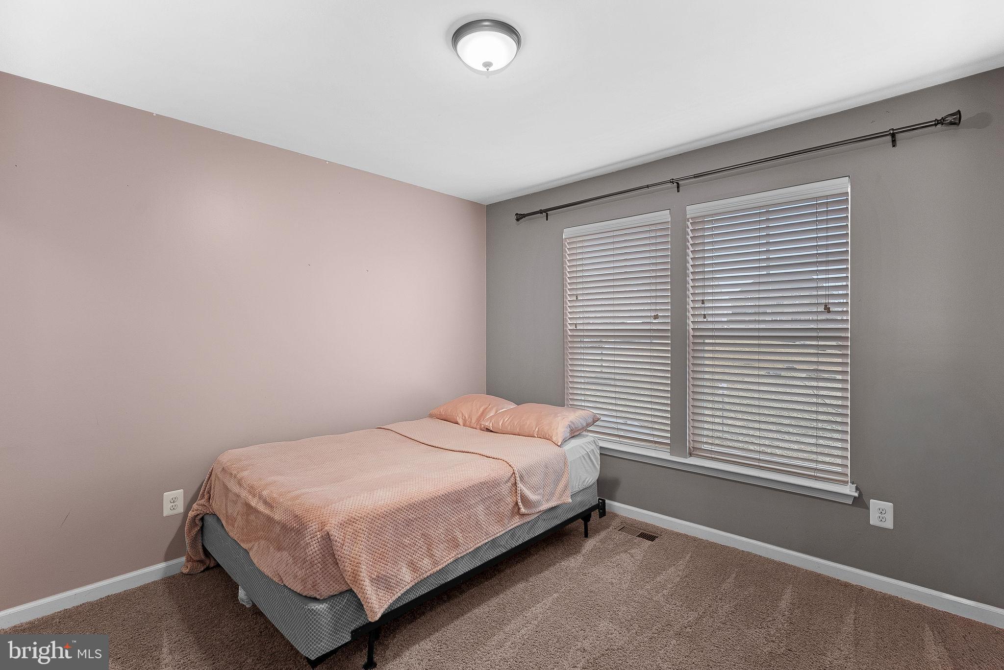 TALLYN RIDGE - Residential