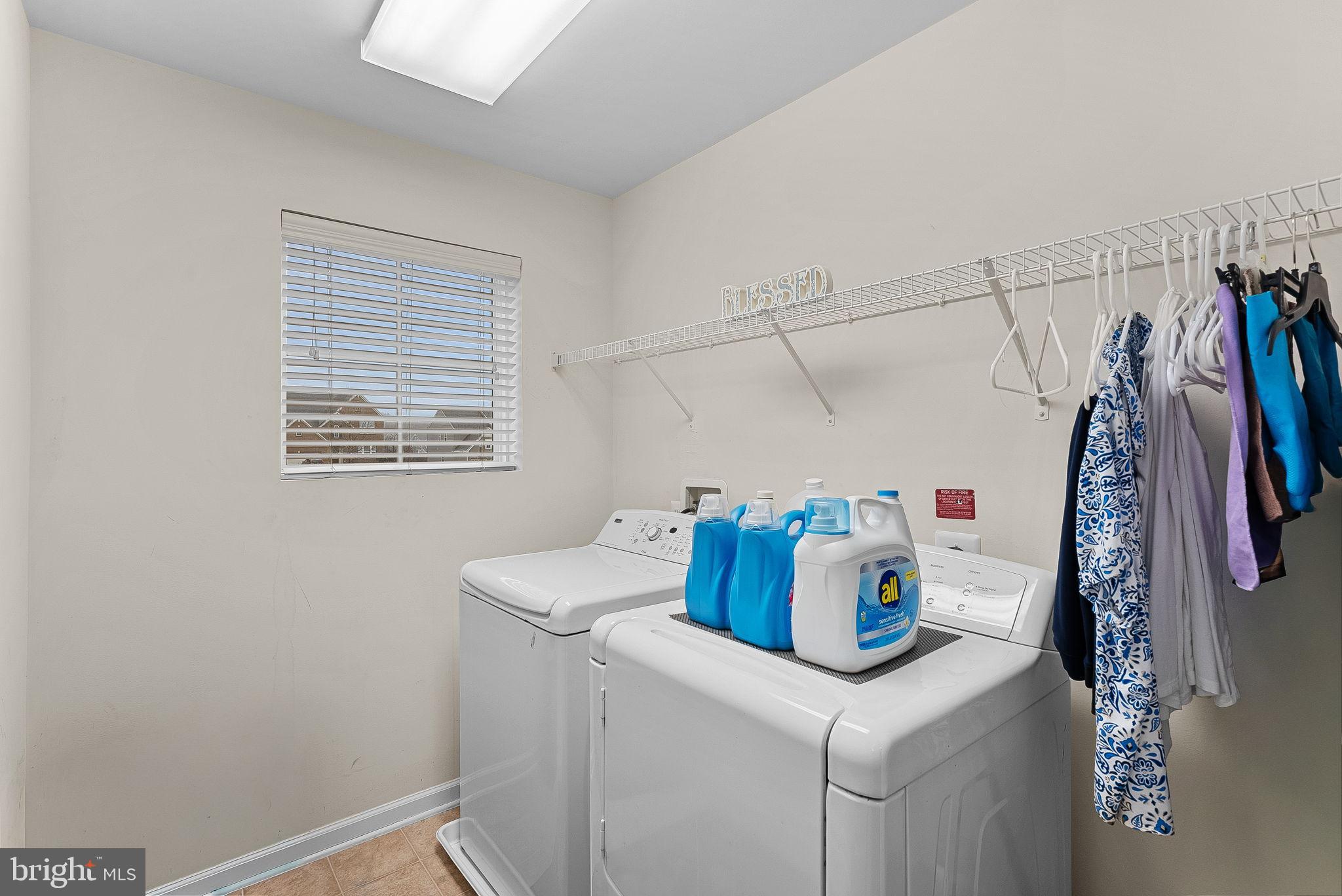 TALLYN RIDGE - Residential