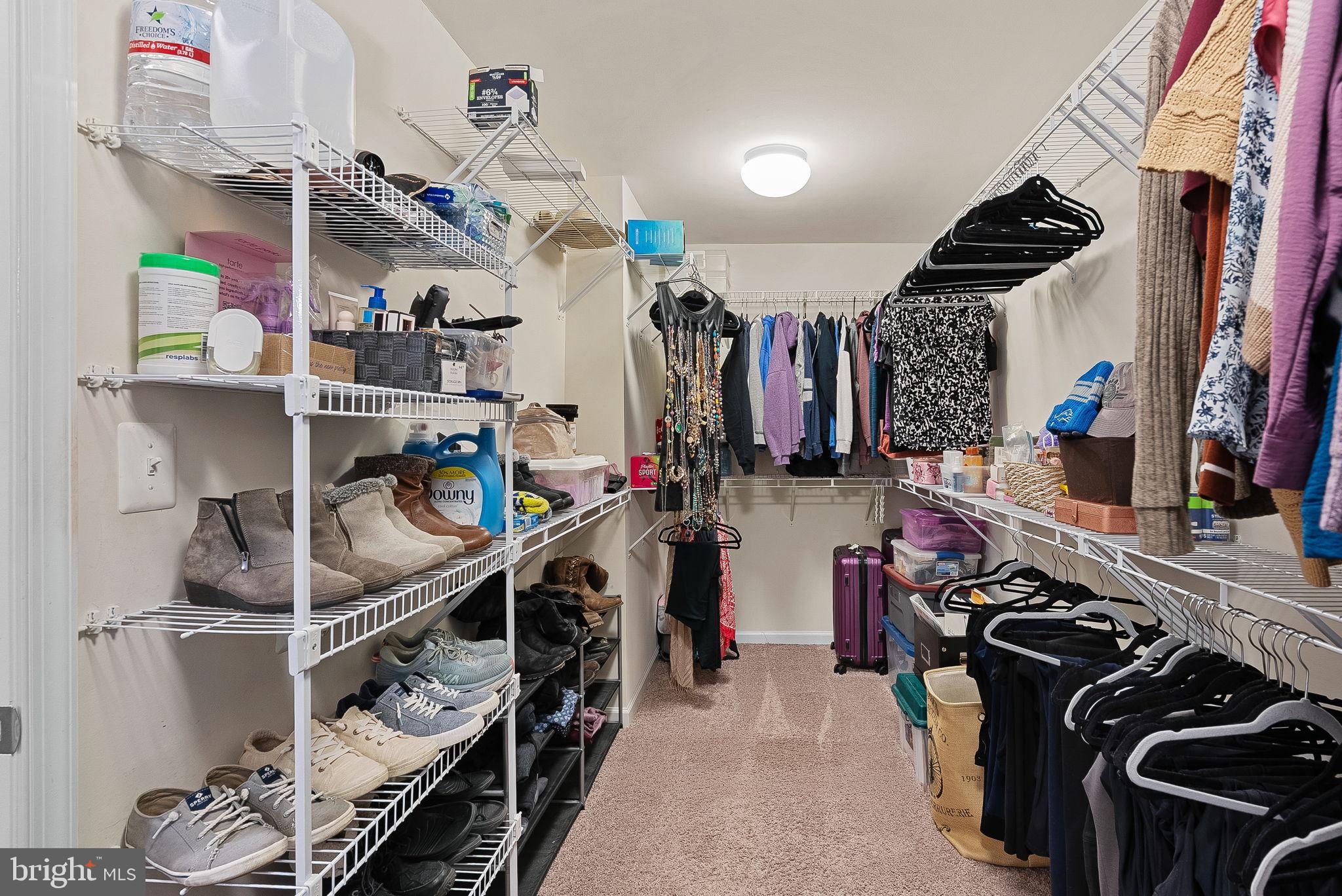 TALLYN RIDGE - Residential