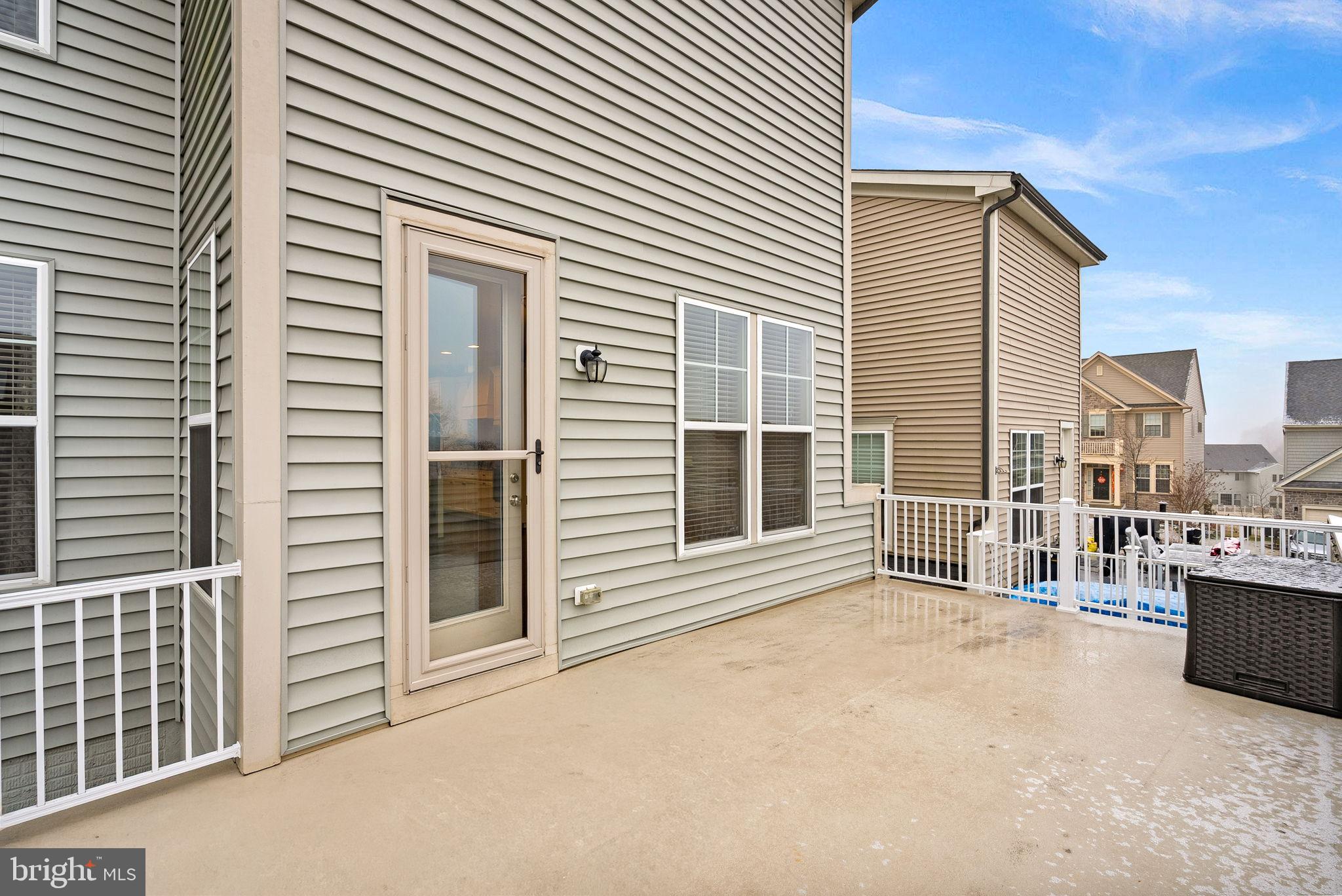 TALLYN RIDGE - Residential