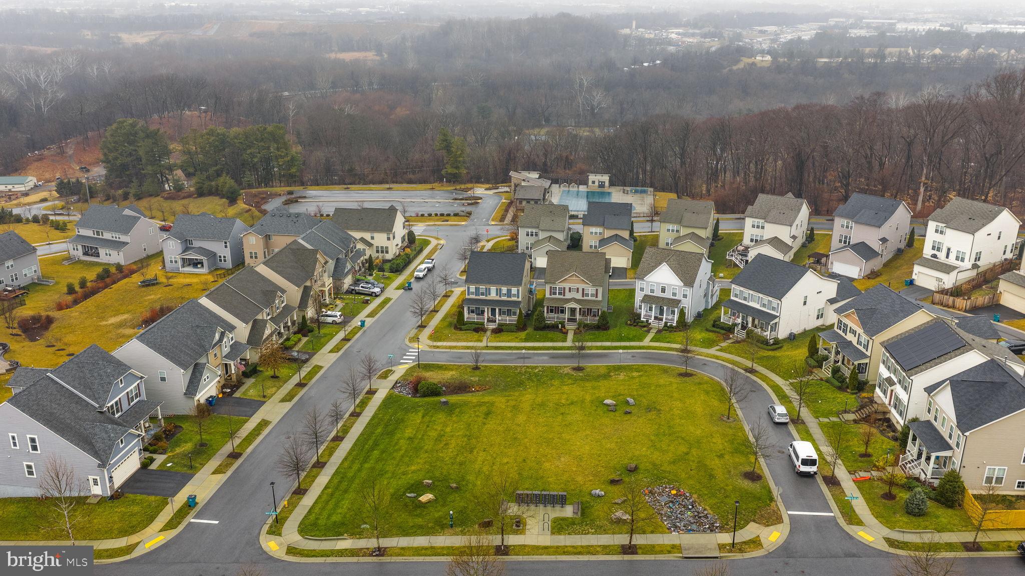 TALLYN RIDGE - Residential