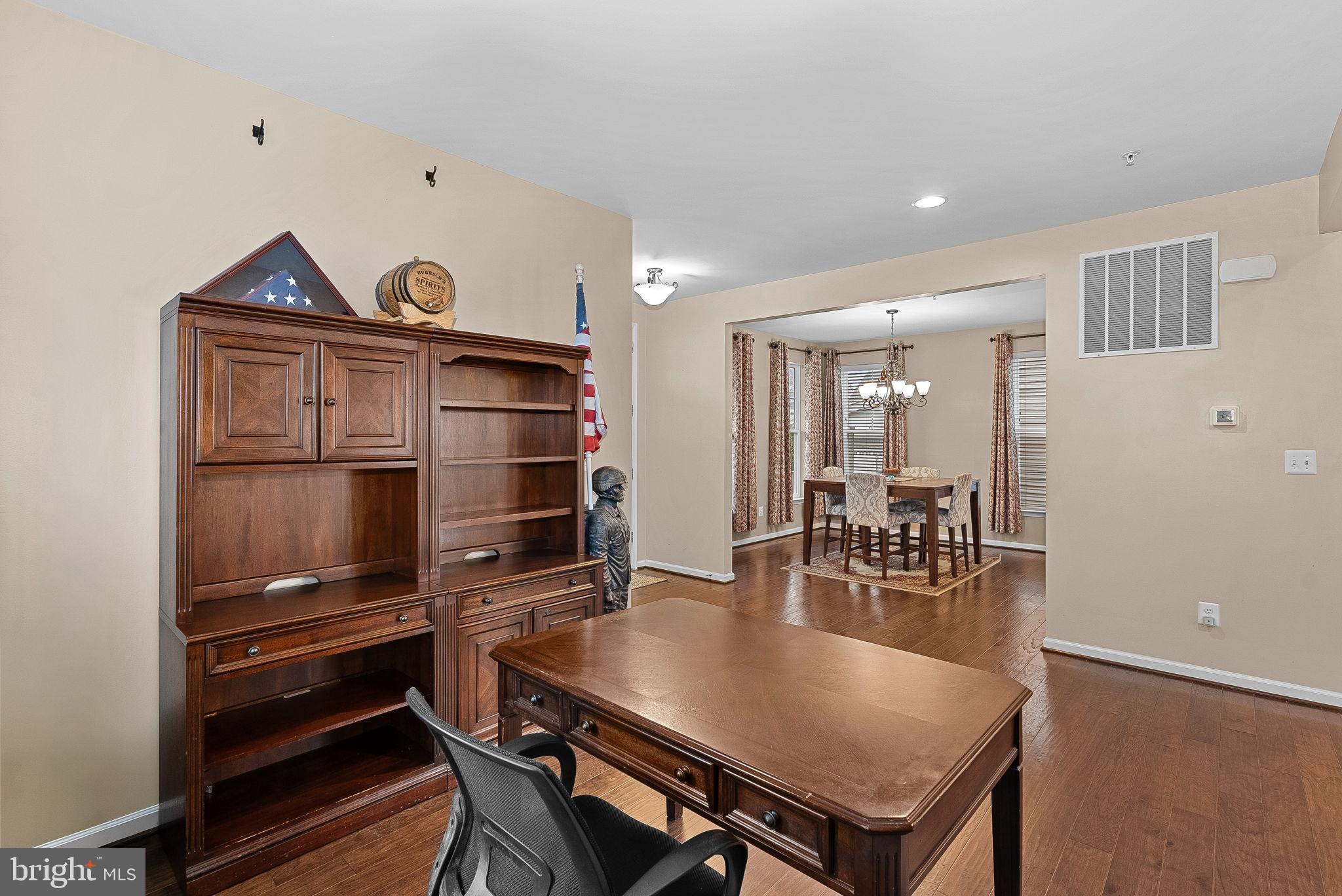 TALLYN RIDGE - Residential