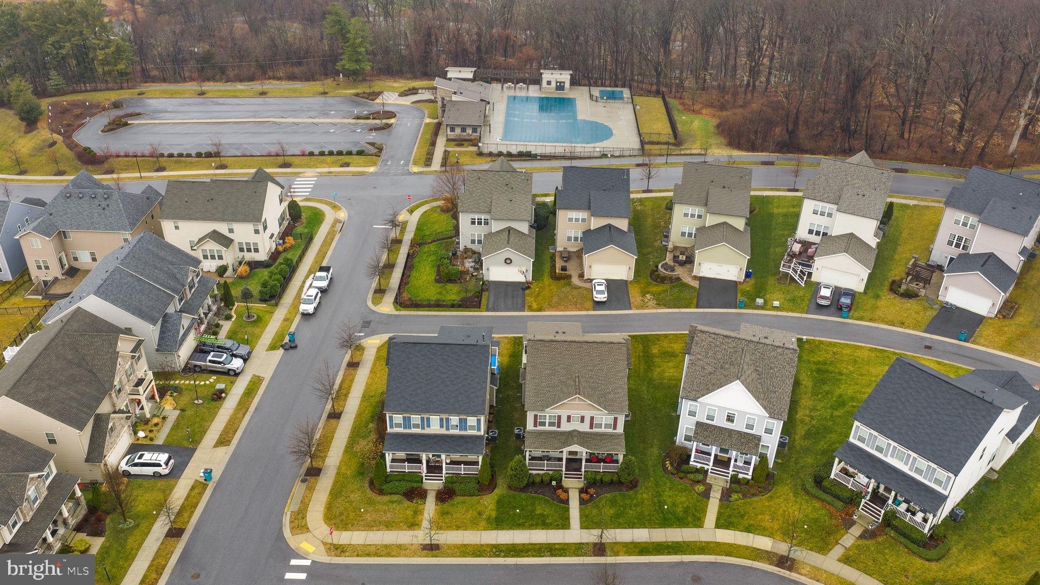 TALLYN RIDGE - Residential