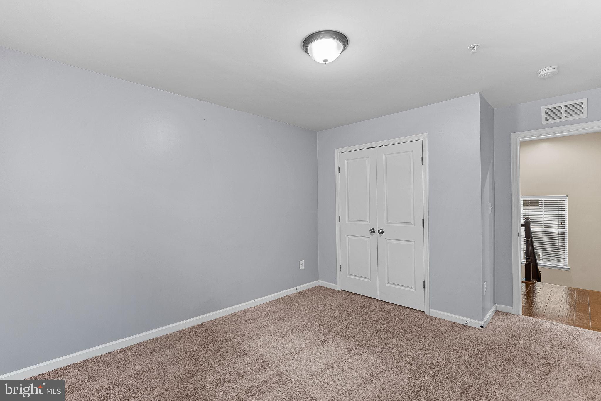 TALLYN RIDGE - Residential