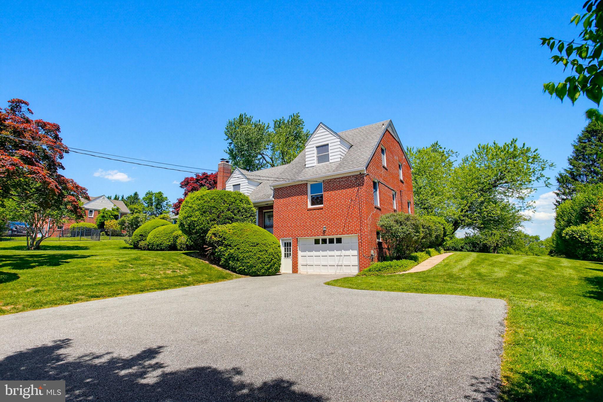 HYDES - Residential