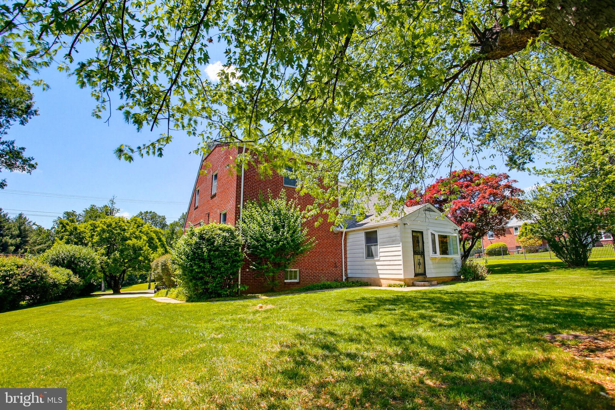HYDES - Residential