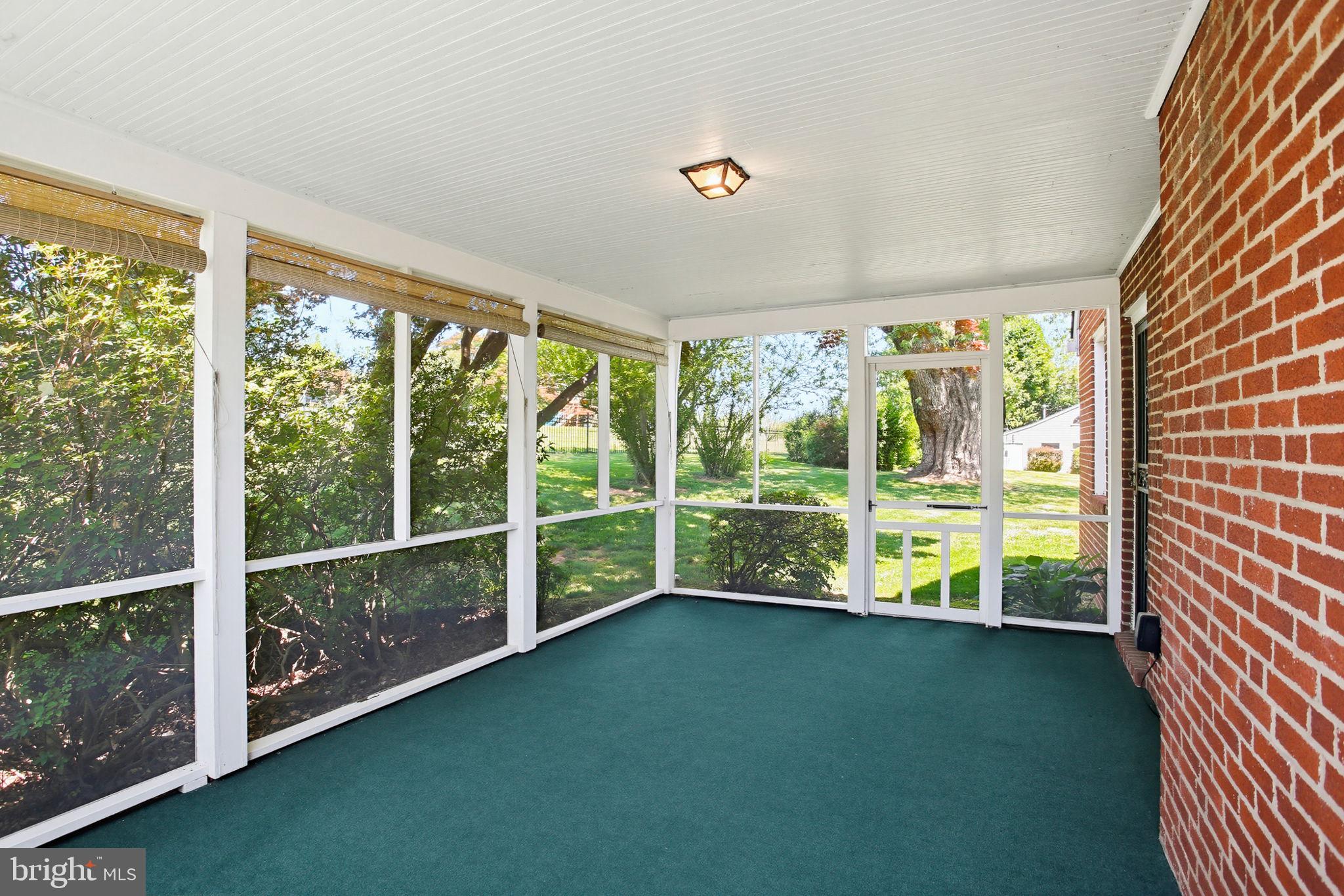 HYDES - Residential