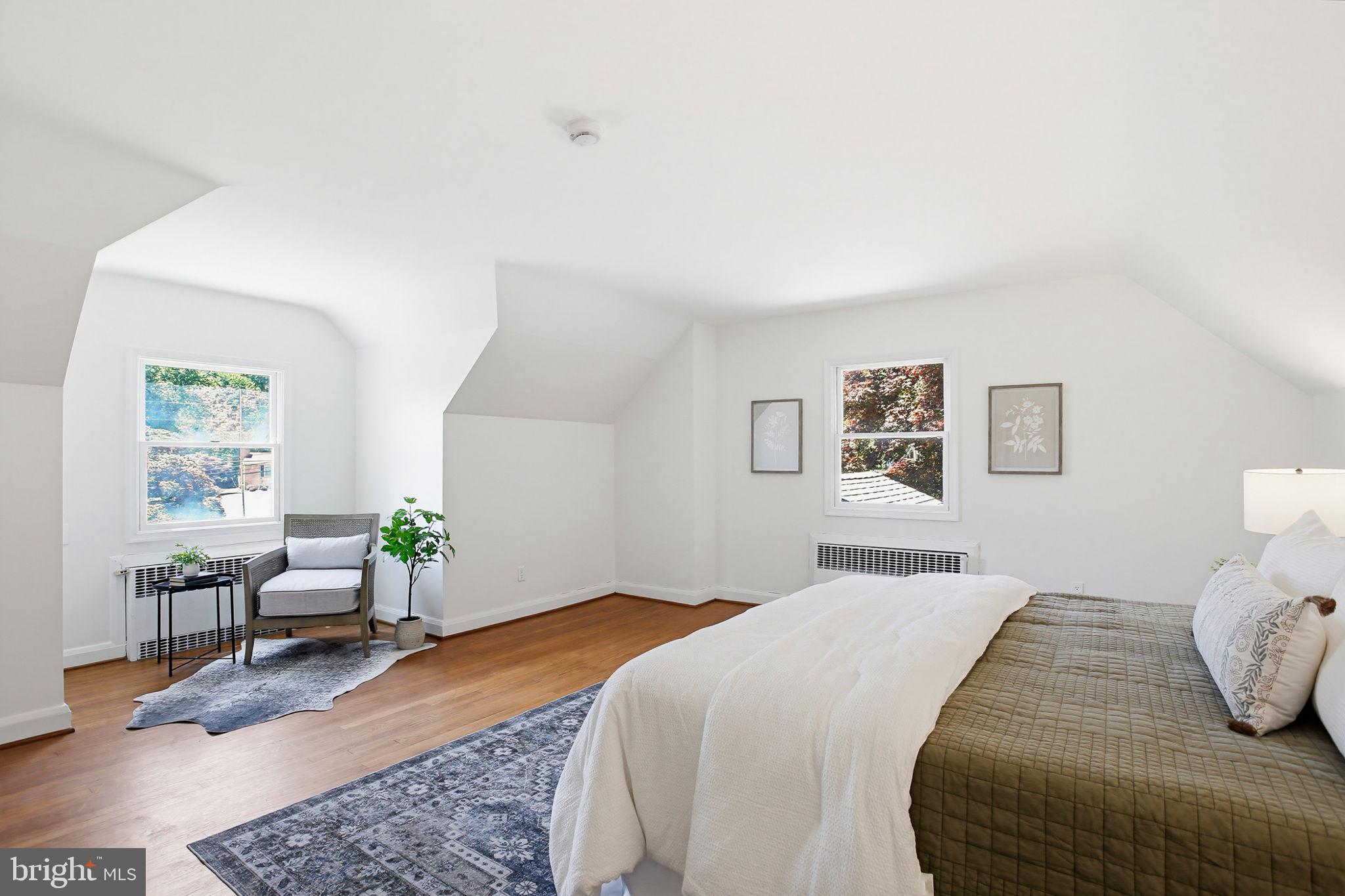 HYDES - Residential