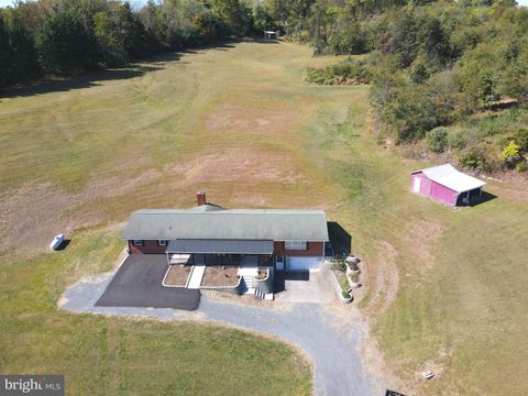 36 SERENITY DRIVE ROMNEY WV 26757