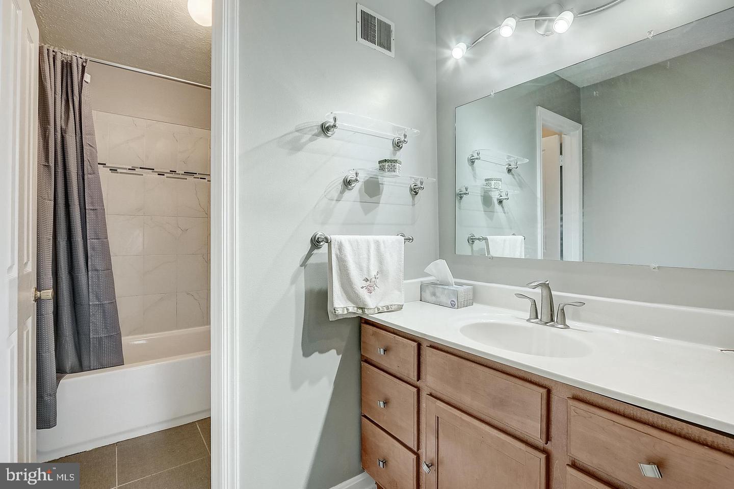 BOWLING BROOK FARMS - Residential