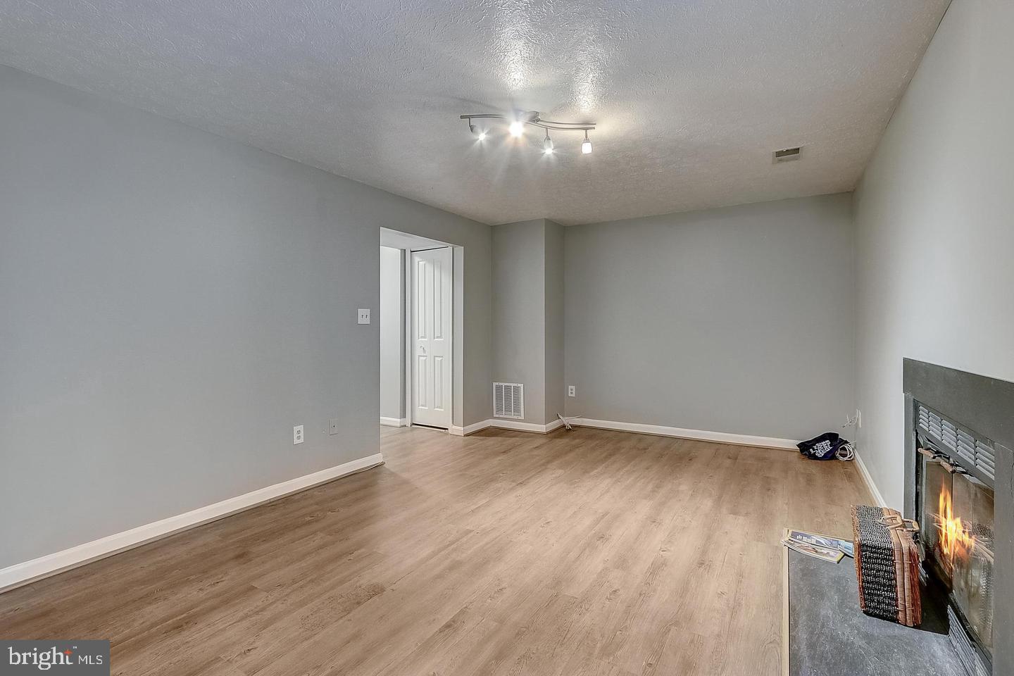 BOWLING BROOK FARMS - Residential