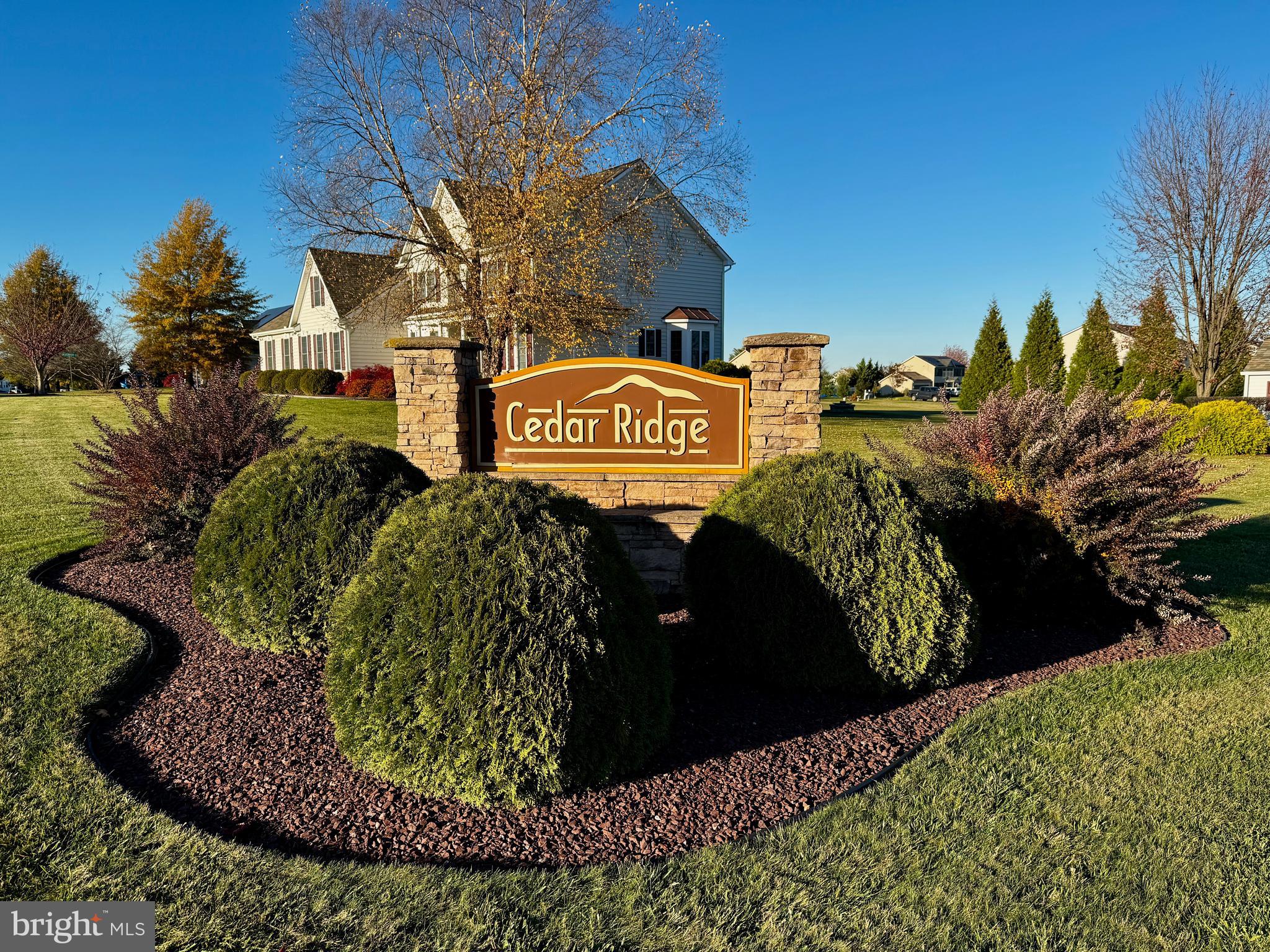 CEDAR RIDGE - Residential