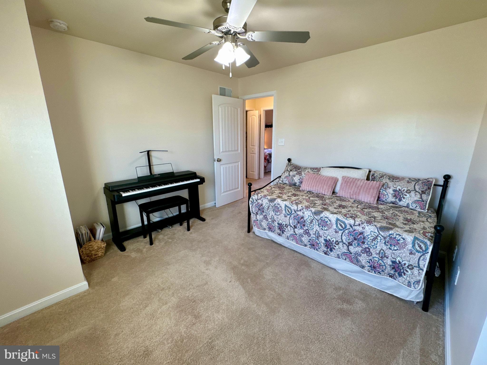 CEDAR RIDGE - Residential