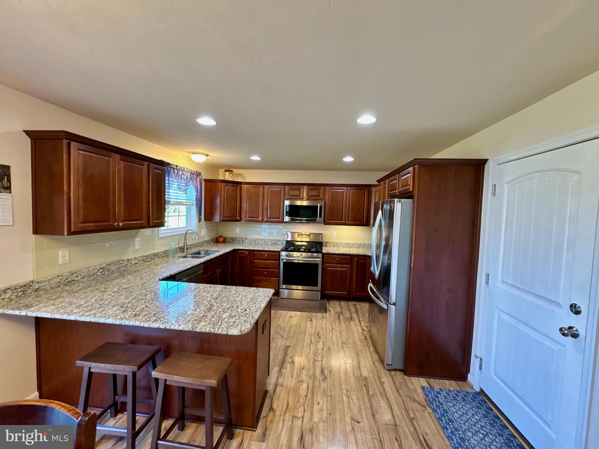 CEDAR RIDGE - Residential