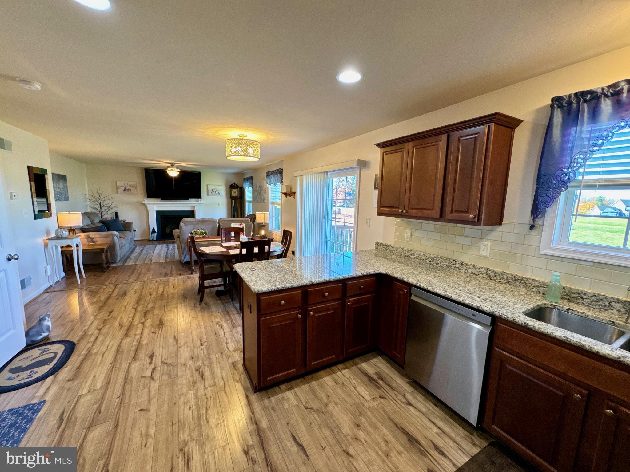 CEDAR RIDGE - Residential