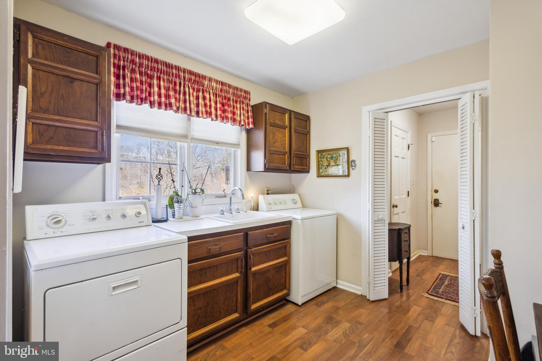 HILLCREST ESTATES - Residential