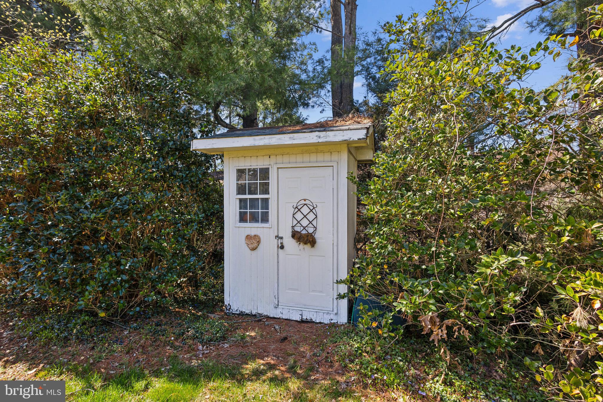 HILLCREST ESTATES - Residential