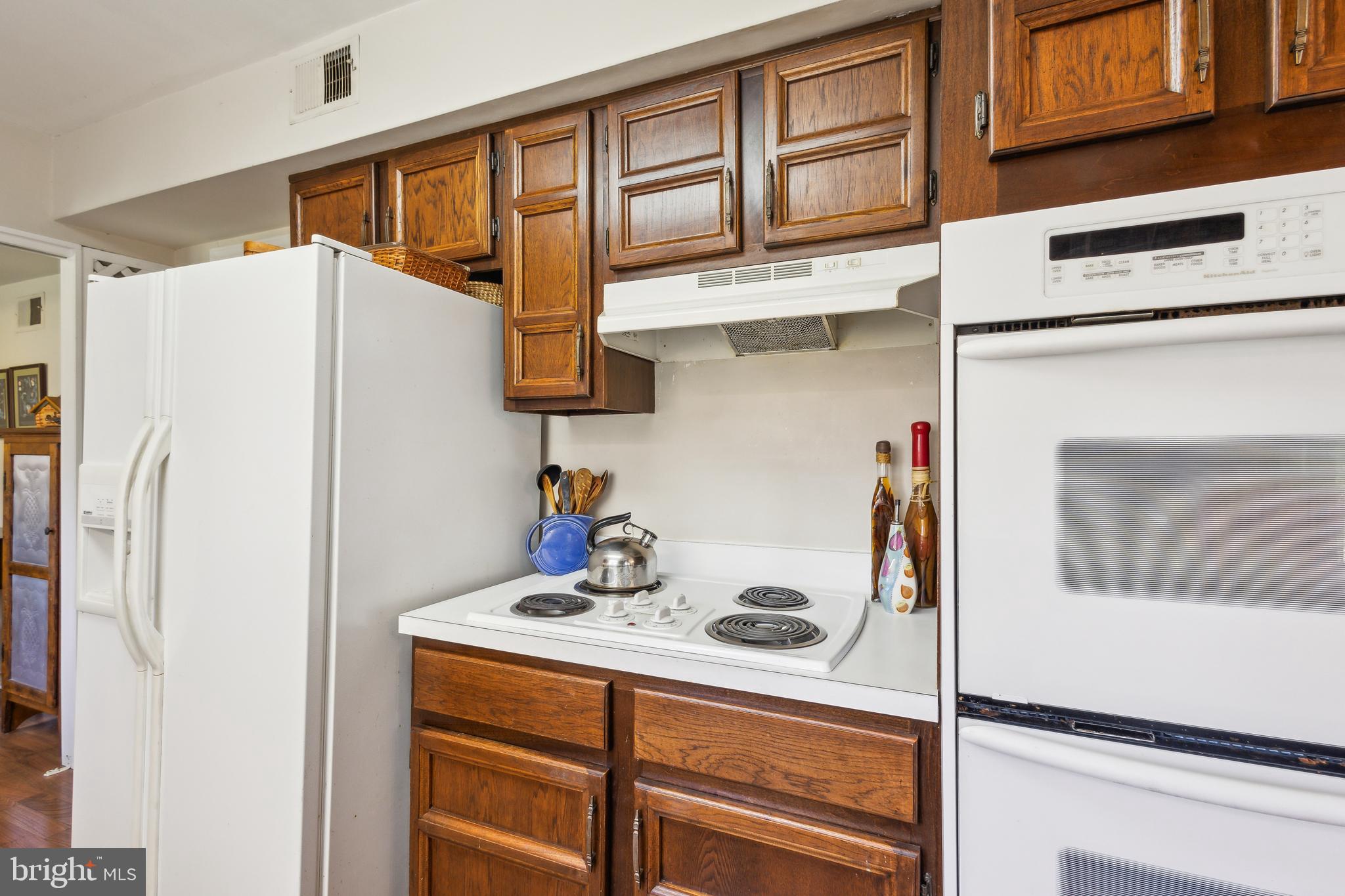 HILLCREST ESTATES - Residential