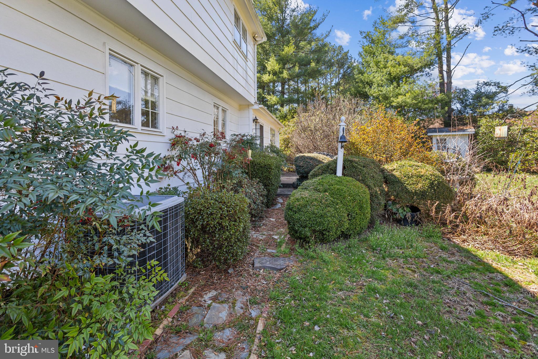 HILLCREST ESTATES - Residential