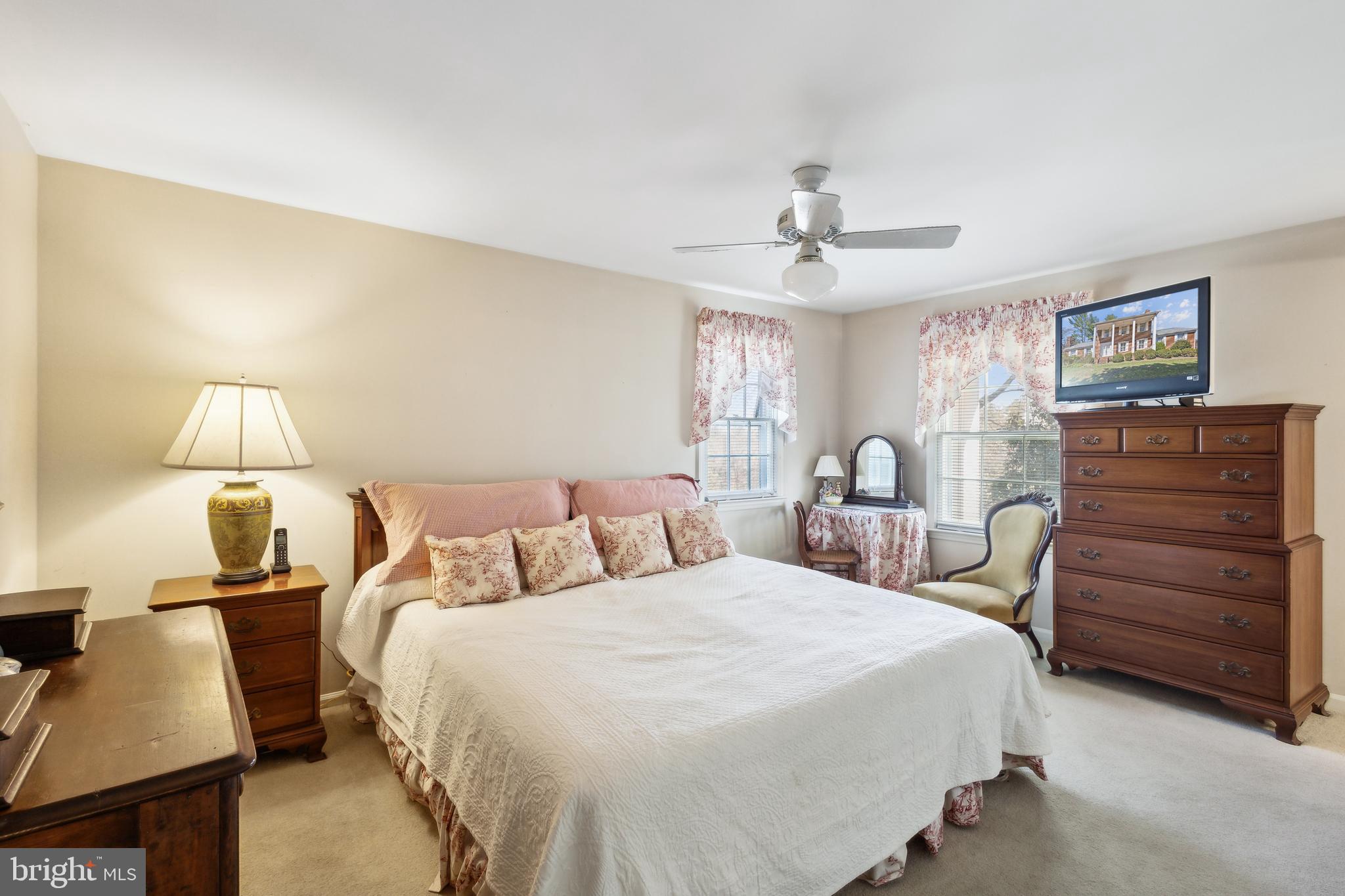 HILLCREST ESTATES - Residential