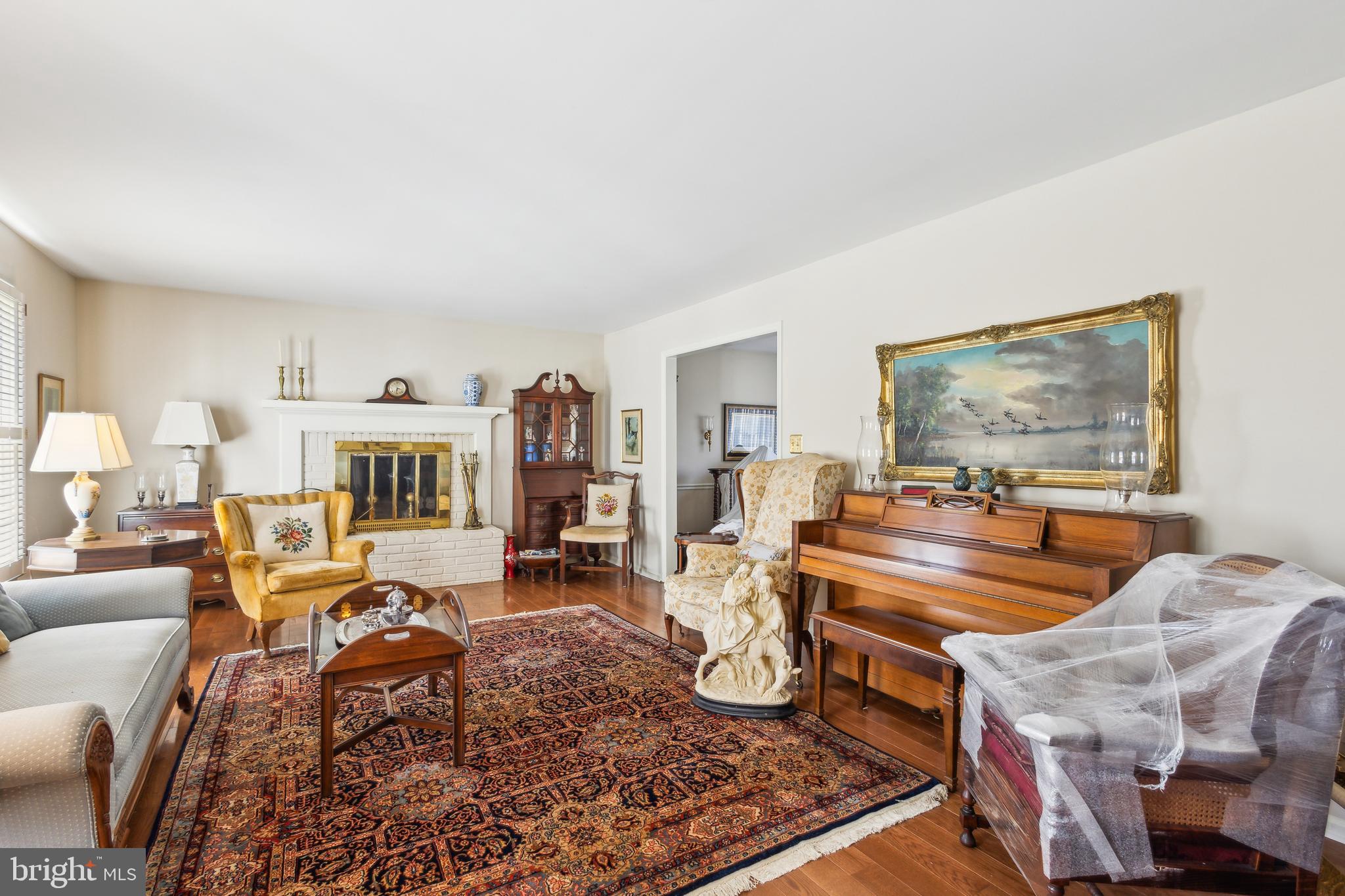 HILLCREST ESTATES - Residential