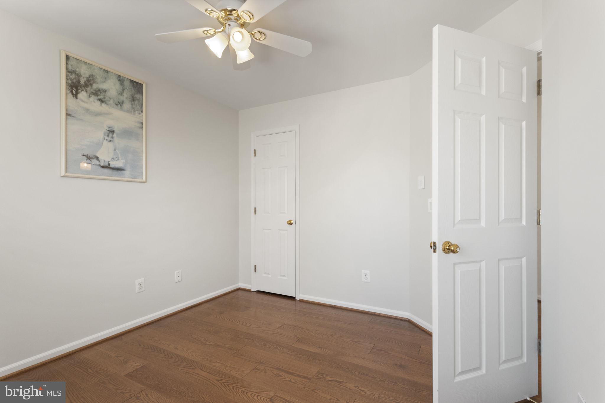 POTOMAC LAKES - Residential