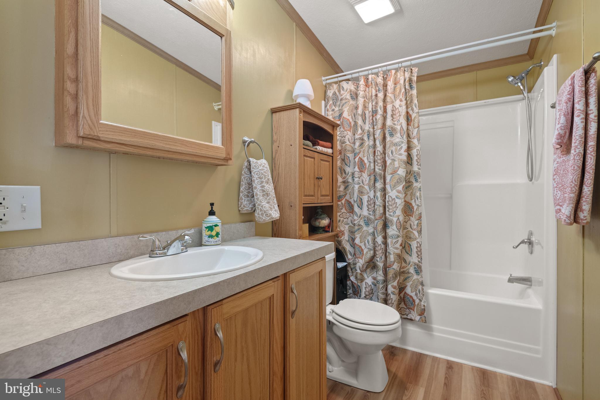 VILLAGES AT GREENFIELD - Residential