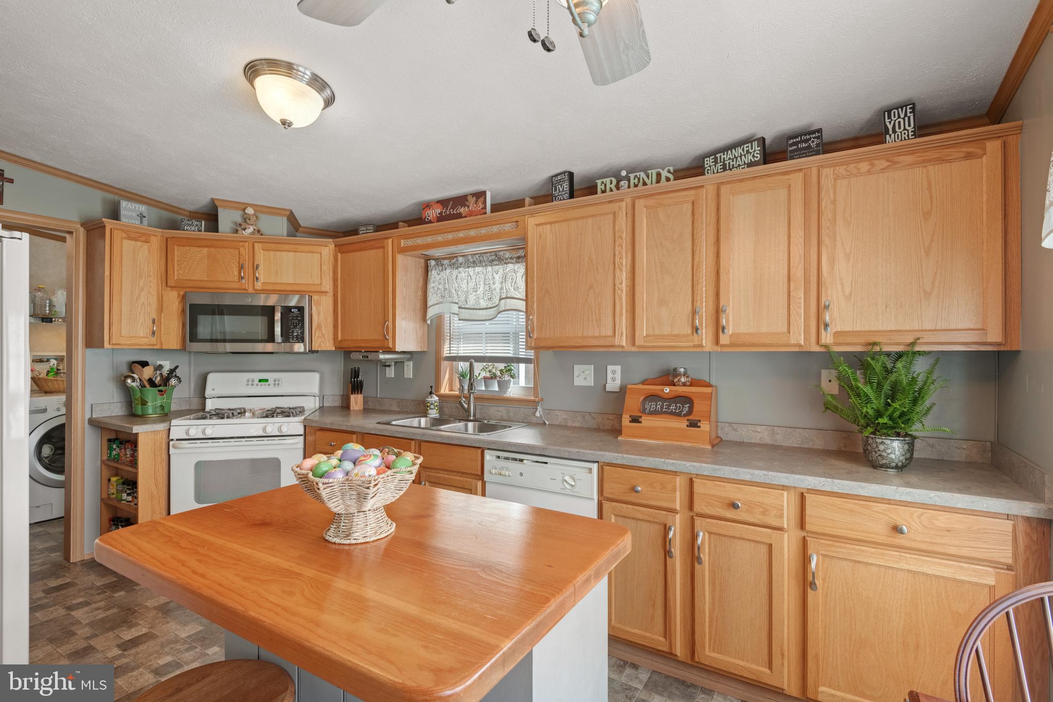 VILLAGES AT GREENFIELD - Residential