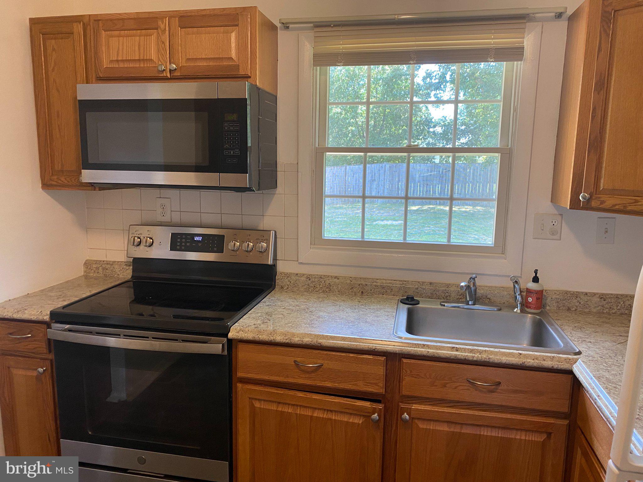 2338 WOODBERRY DRIVE