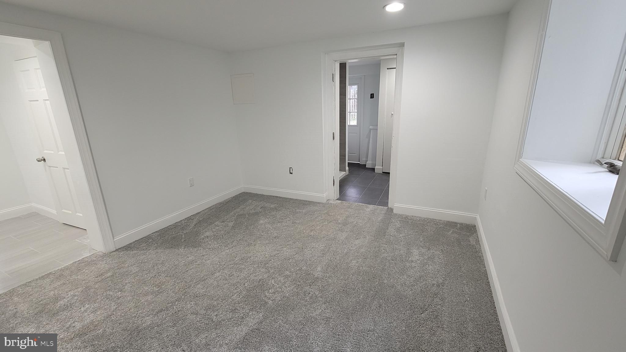 YORKTOWN - Residential Lease