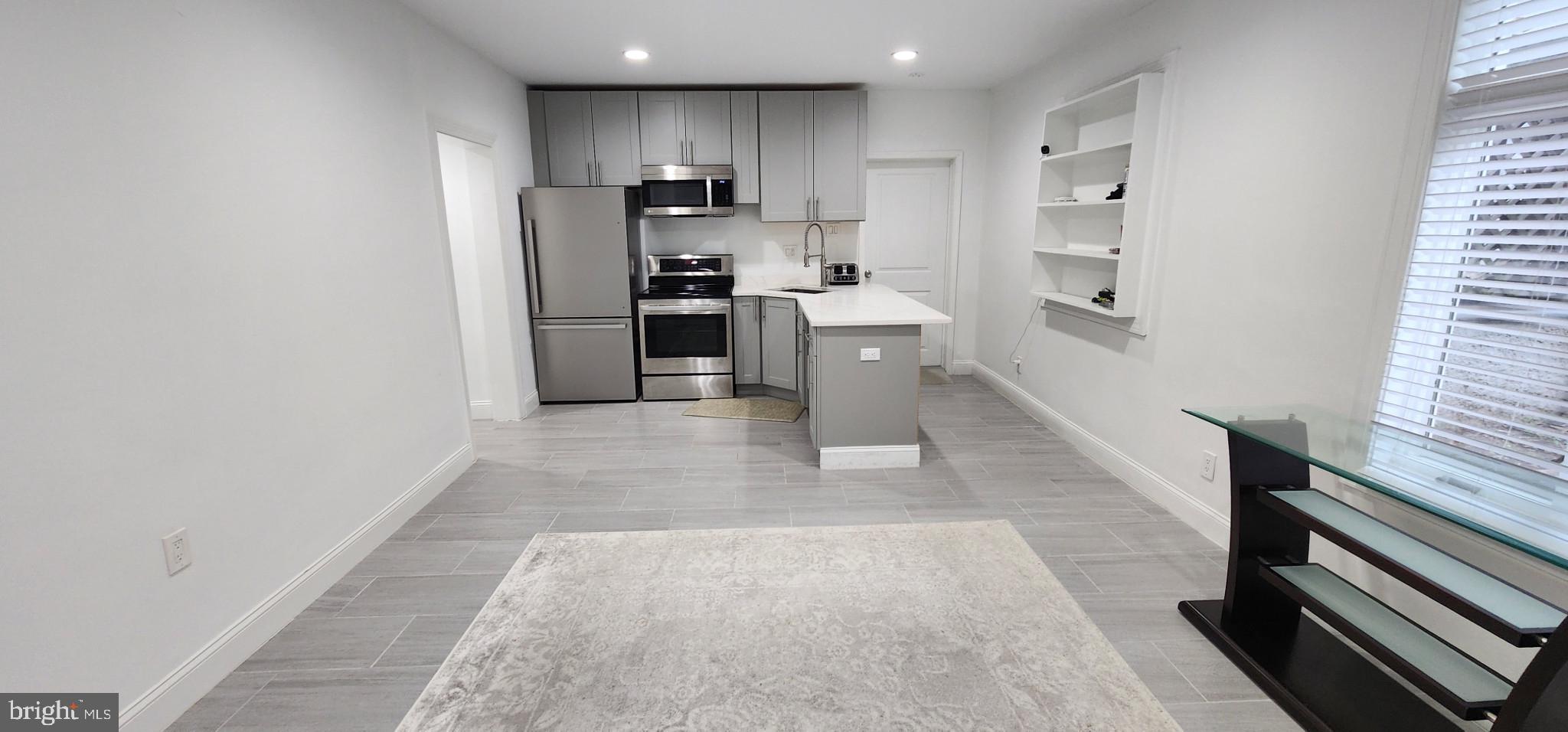 YORKTOWN - Residential Lease