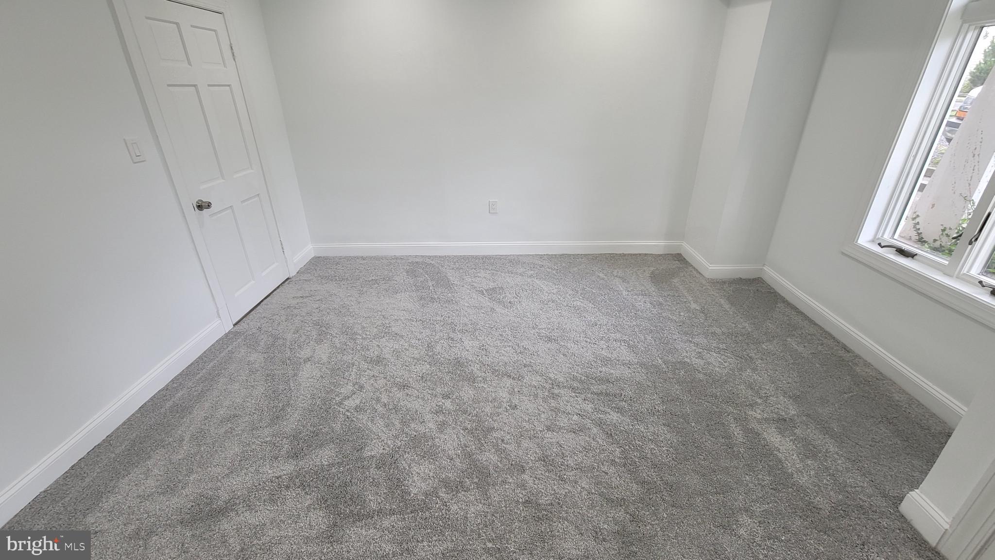 YORKTOWN - Residential Lease