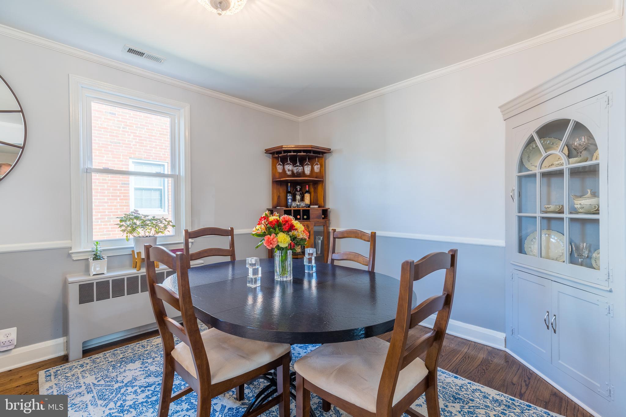 COLONIAL GARDENS - Residential