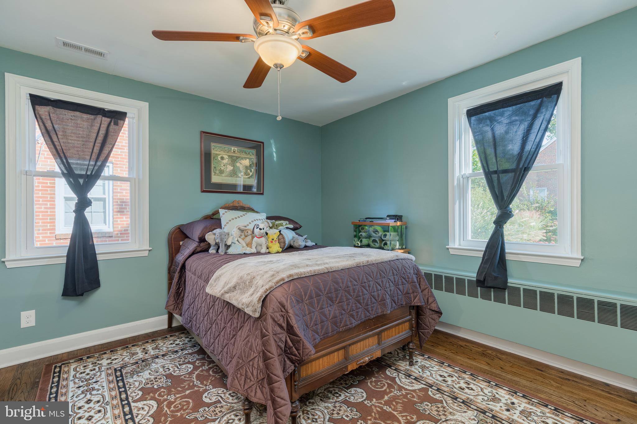 COLONIAL GARDENS - Residential