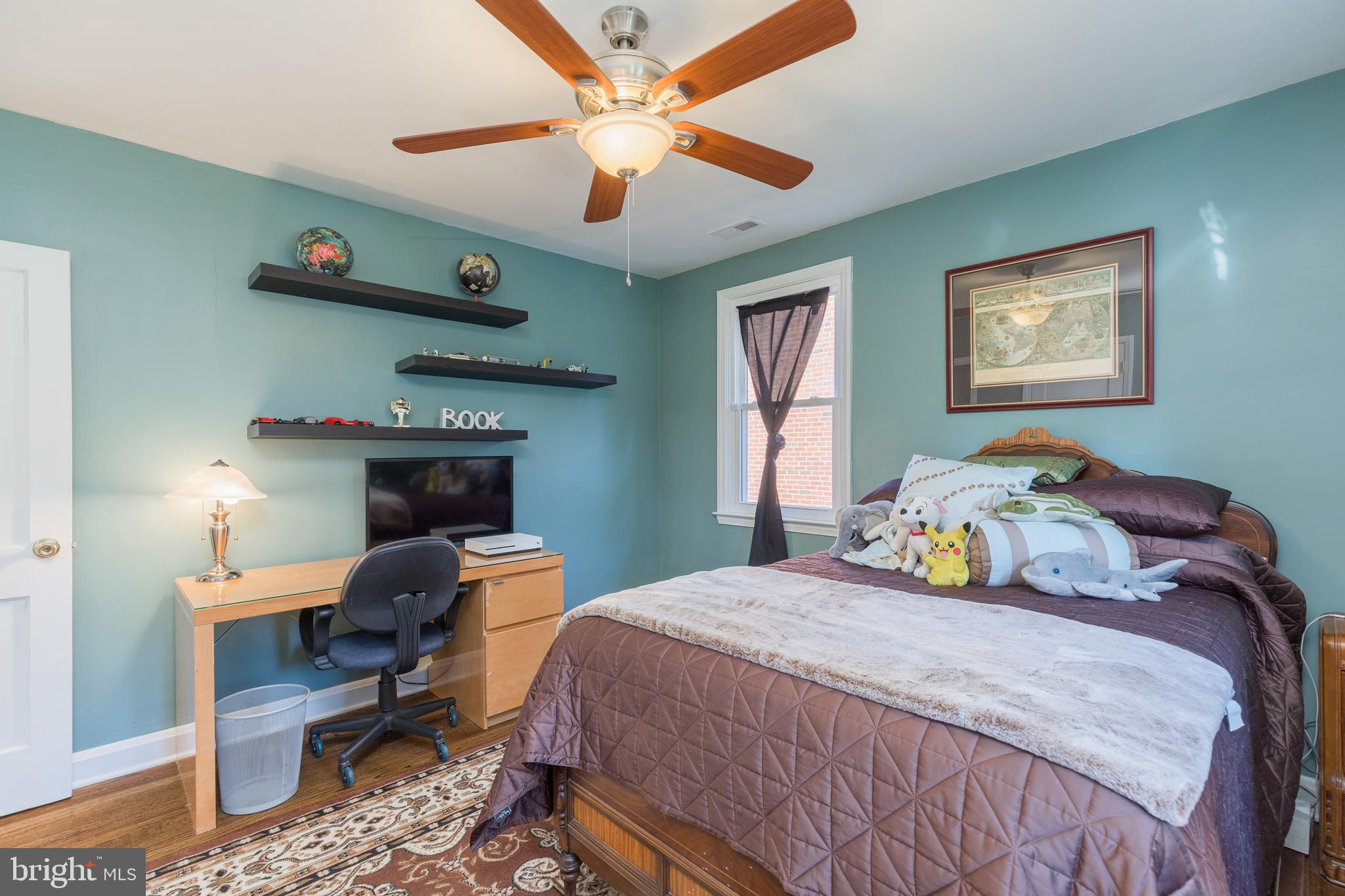 COLONIAL GARDENS - Residential