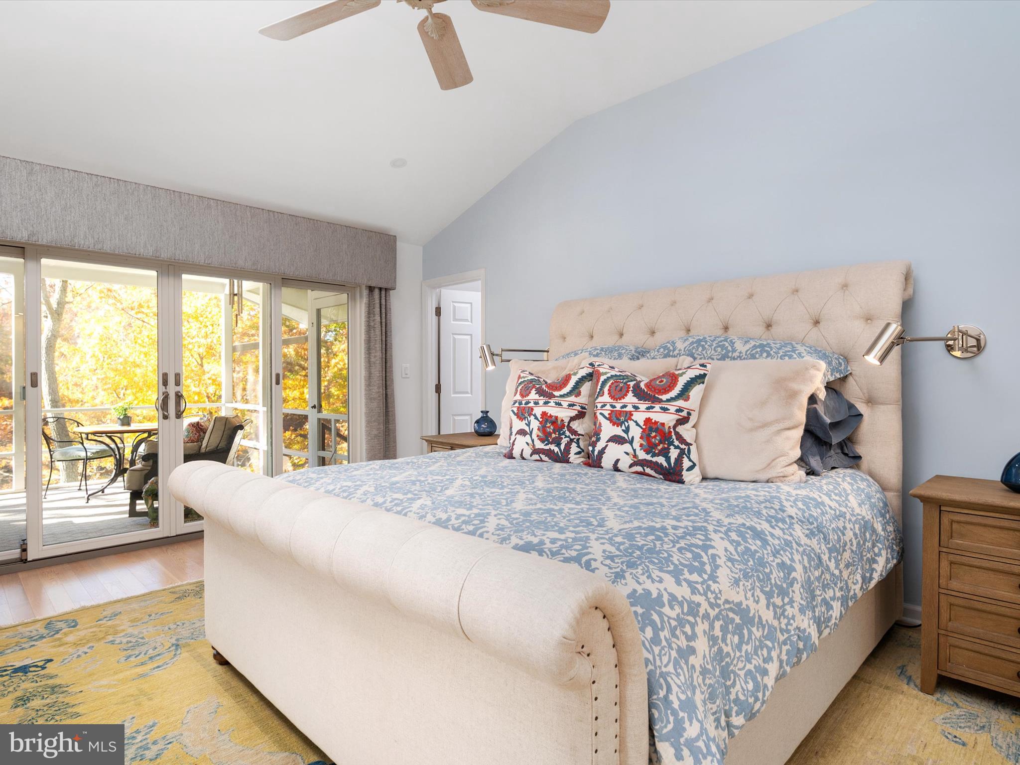 WALLACE MANOR - Residential