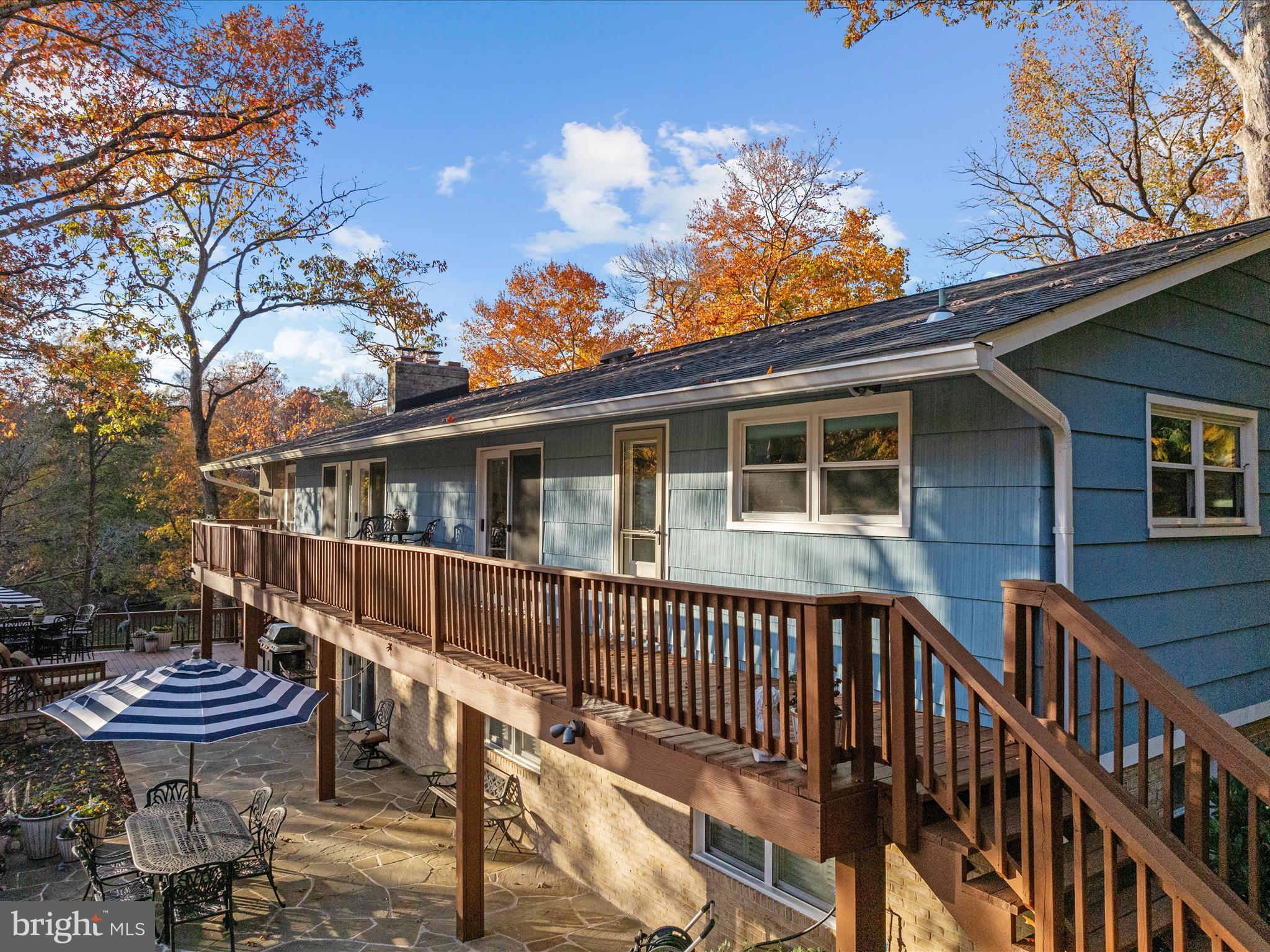 WALLACE MANOR - Residential