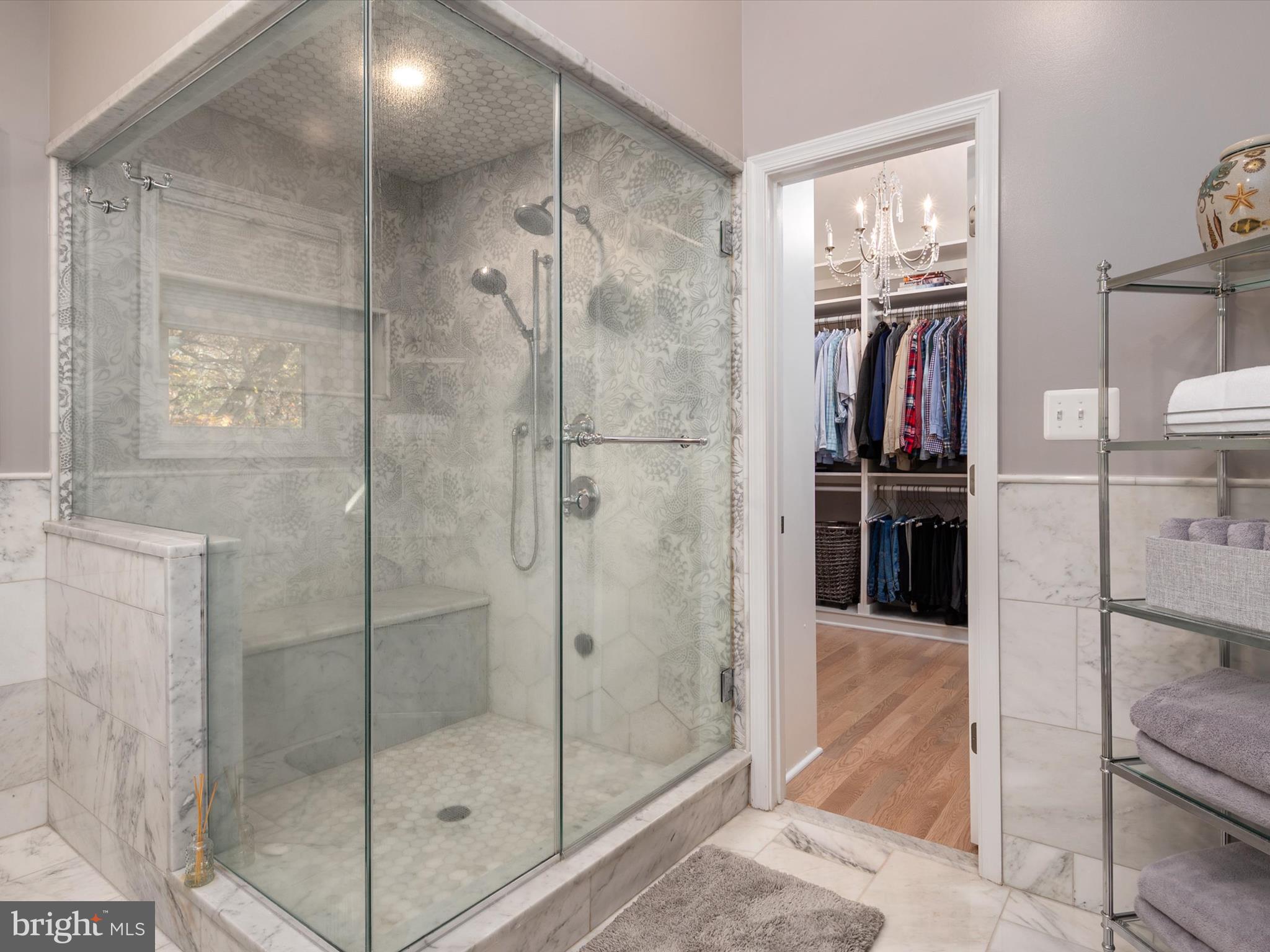 WALLACE MANOR - Residential