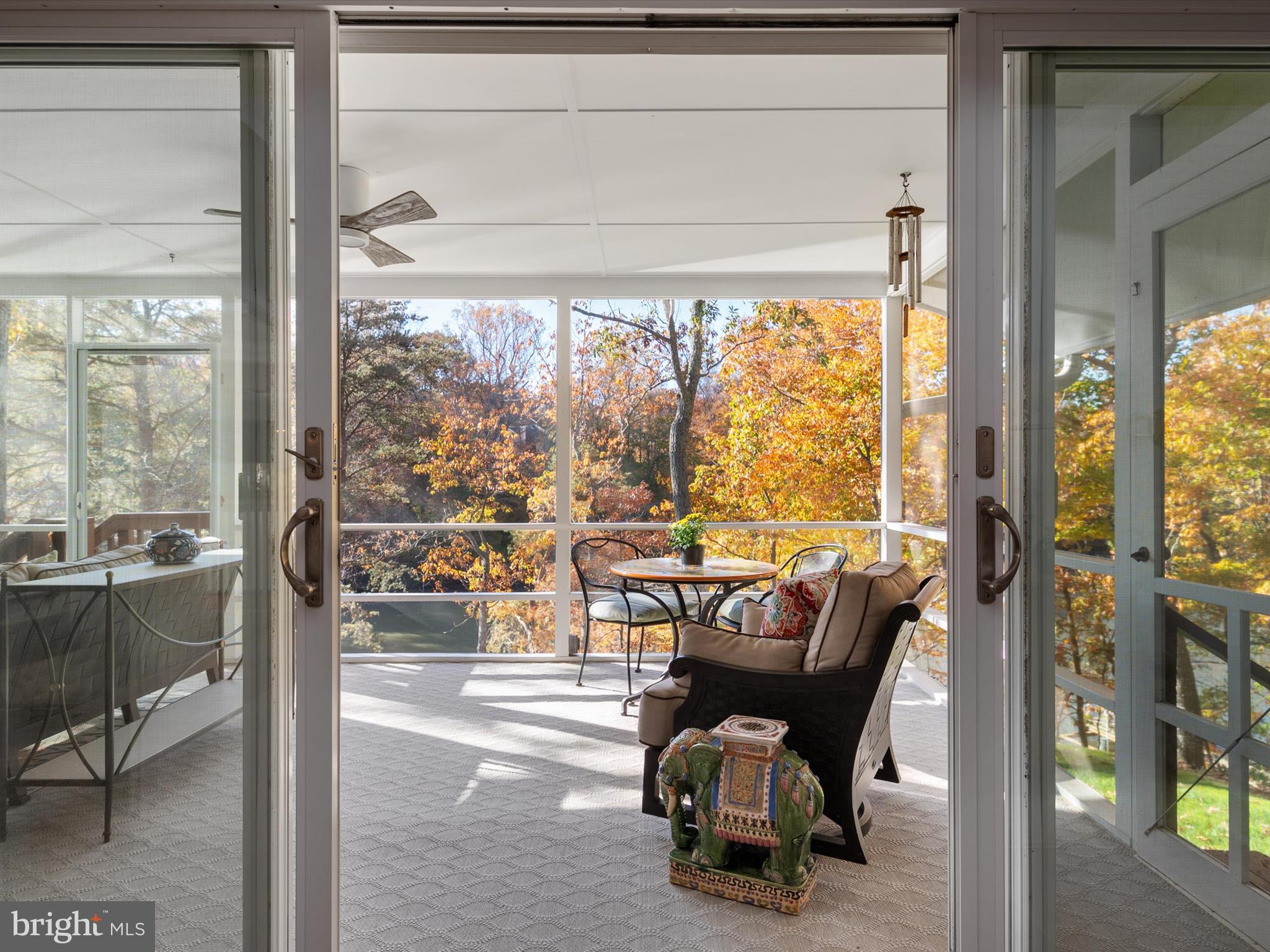 WALLACE MANOR - Residential