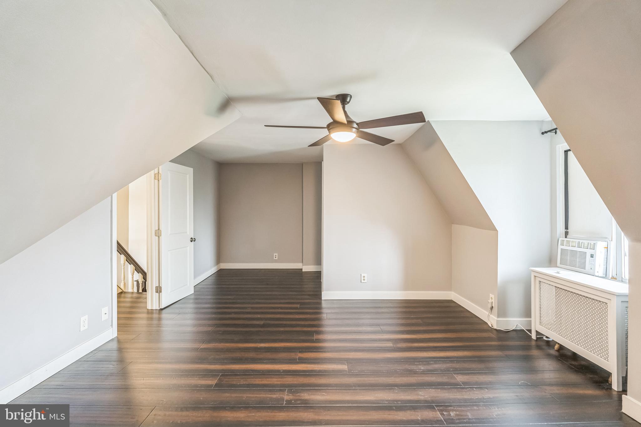 RIDLEY PARK - Residential