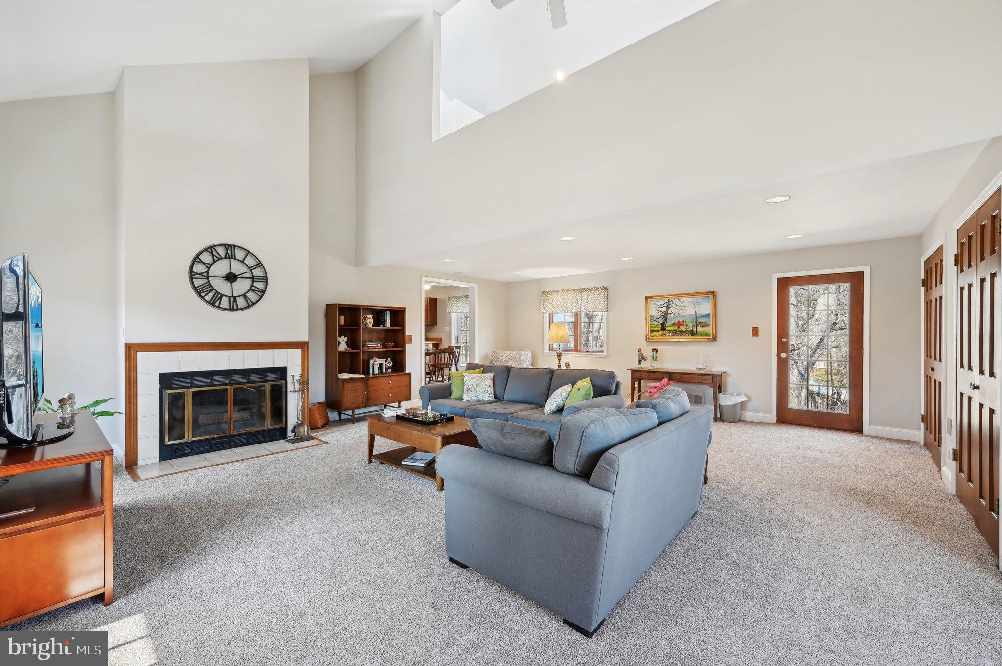 FAIRLAND - Residential